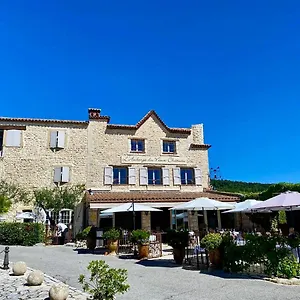 Du Vieux Château Hotel