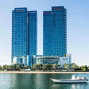 מלון Novotel Gate
